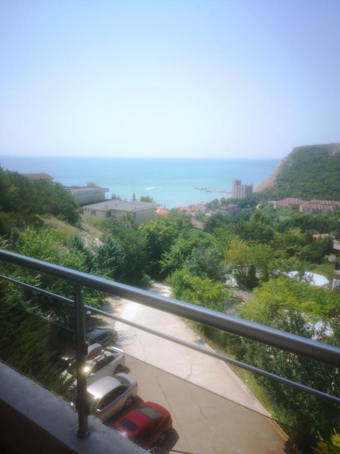 Apartamento Complex Karia IV Kavarna Exterior foto