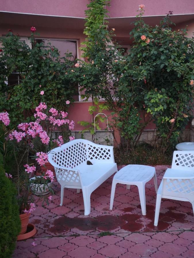 Apartamento Complex Karia IV Kavarna Exterior foto